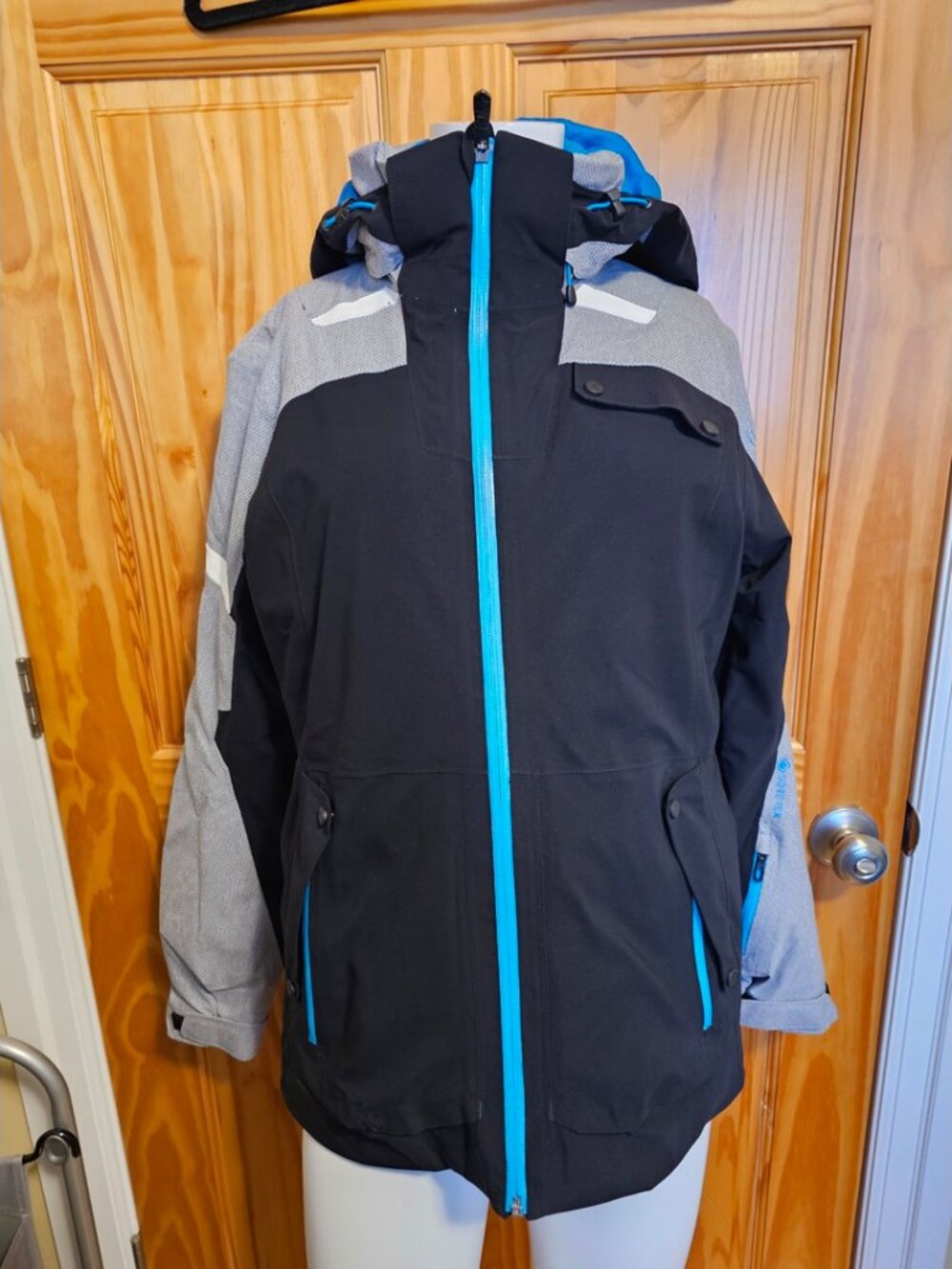 Spyder Gore-Tex Women's Size 10 Ski Jacket